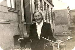 Occupied Oslo 1941. She joined the Resistance the following year